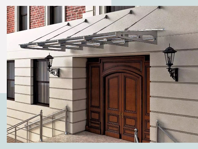 Металлические козырьки от 638 руб. в Краснотурьинске